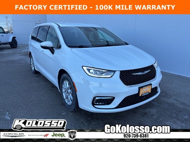 2023 Chrysler Pacifica Touring