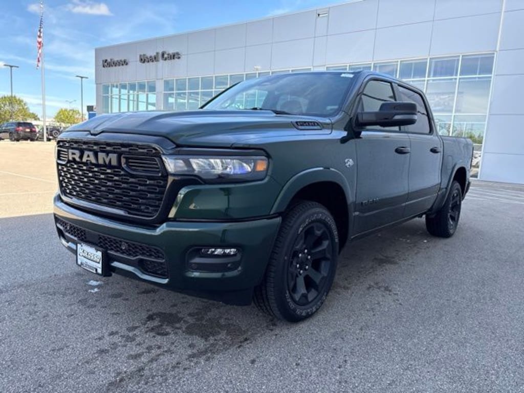 New 2026 Ram 1500 BIG HORN CREW CAB 4X4 5'7 BOX Pickup