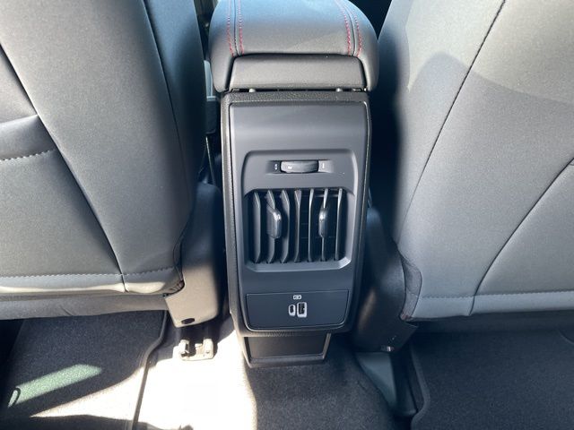 2025 Dodge Hornet GT - Photo 15