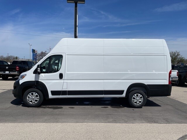2025 Ram ProMaster 3500 photo 4