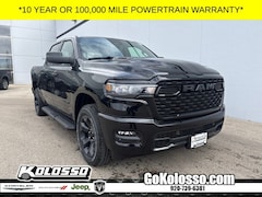 2026 Ram 1500 EXPRESS CREW CAB 4X4 5'7 BOX Pickup