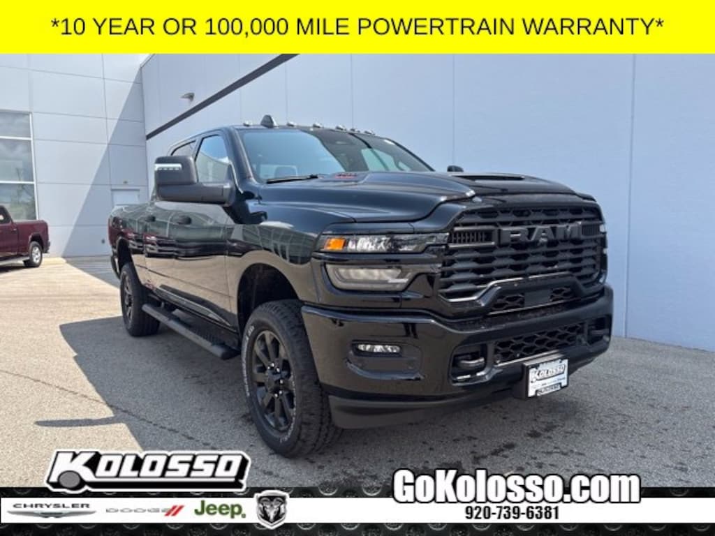 New 2026 Ram 2500 BLACK EXPRESS CREW CAB 4X4 6'4 BOX Pickup