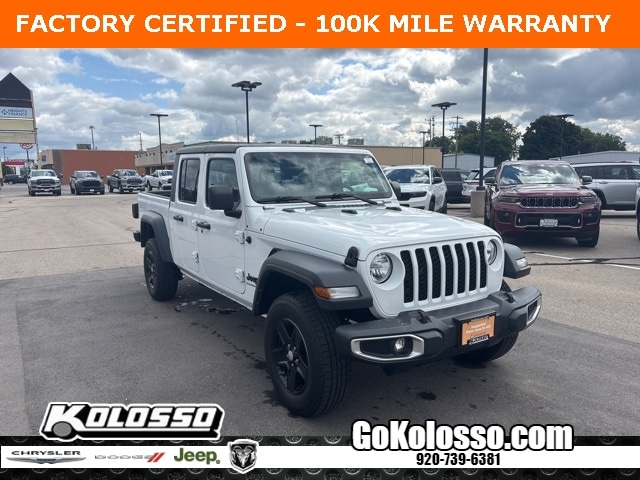 2023 Jeep Gladiator Sport S's photo