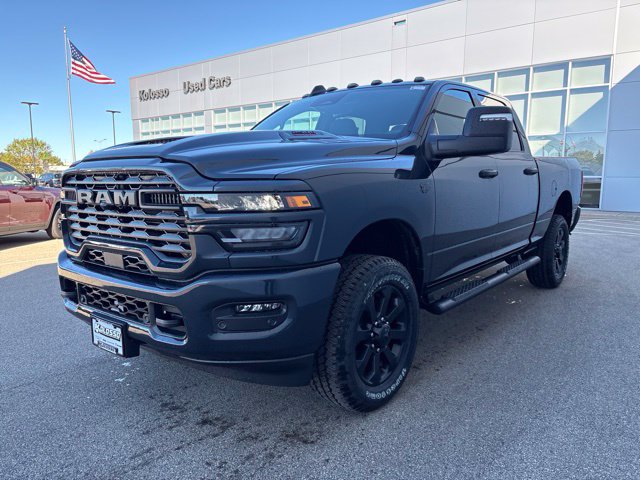 New 2027 Ram 2500 TRADESMAN CREW CAB 4X4 Pickup