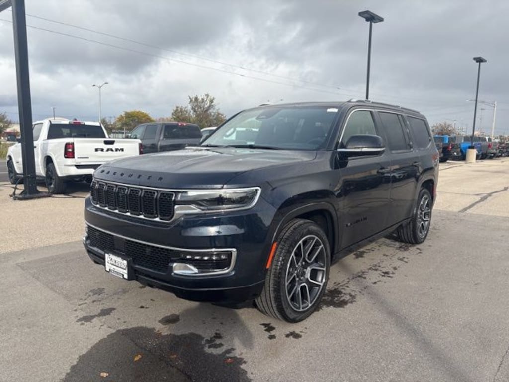 New 2025 Jeep Wagoneer SUPER 4X4 Sport Utility