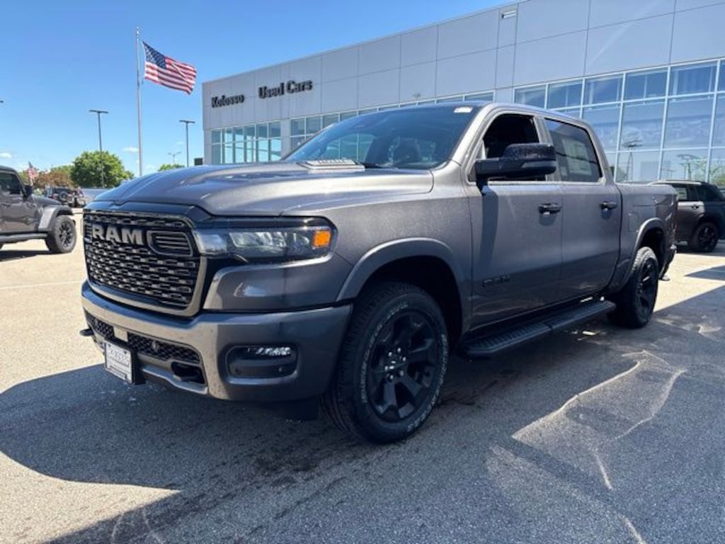 New 2026 Ram 1500 BIG HORN CREW CAB 4X4 5'7 BOX Pickup
