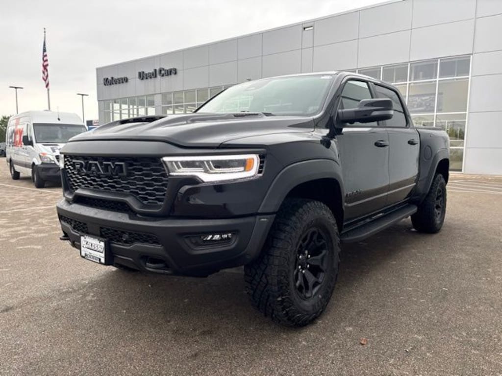 New 2026 Ram 1500 RHO CREW CAB 4X4 5'7 BOX Pickup