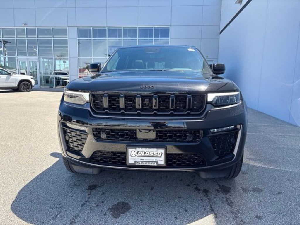 New 2026 Jeep Grand Cherokee L SUMMIT 4X4 Sport Utility