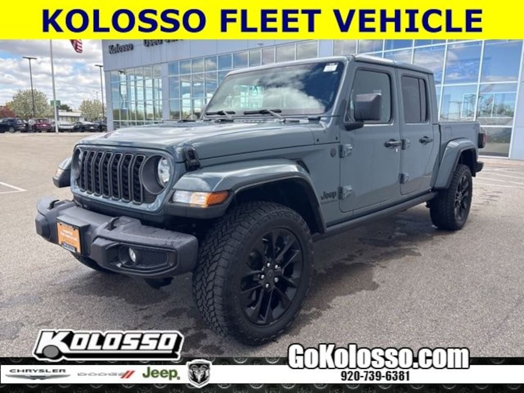 Used 2025 Jeep Gladiator Nighthawk Truck