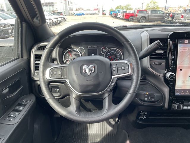 2025 RAM 2500 Tradesman - Photo 14