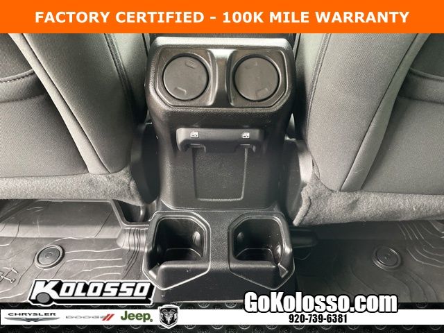 2021 Jeep Wrangler Unlimited ISLANDER - Photo 19