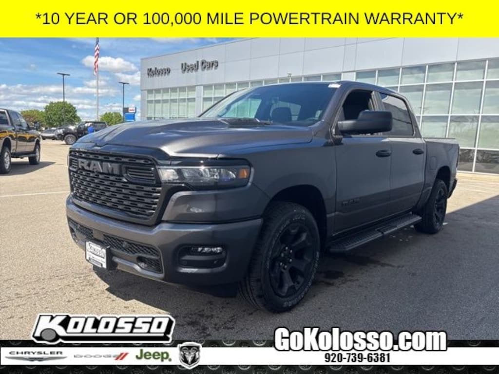 New 2026 Ram 1500 EXPRESS CREW CAB 4X4 5'7 BOX Pickup