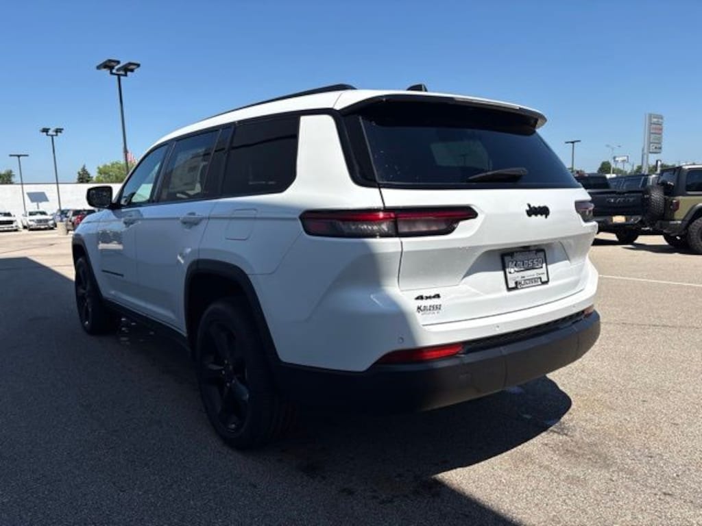 New 2025 Jeep Grand Cherokee L ALTITUDE X 4X4 Sport Utility