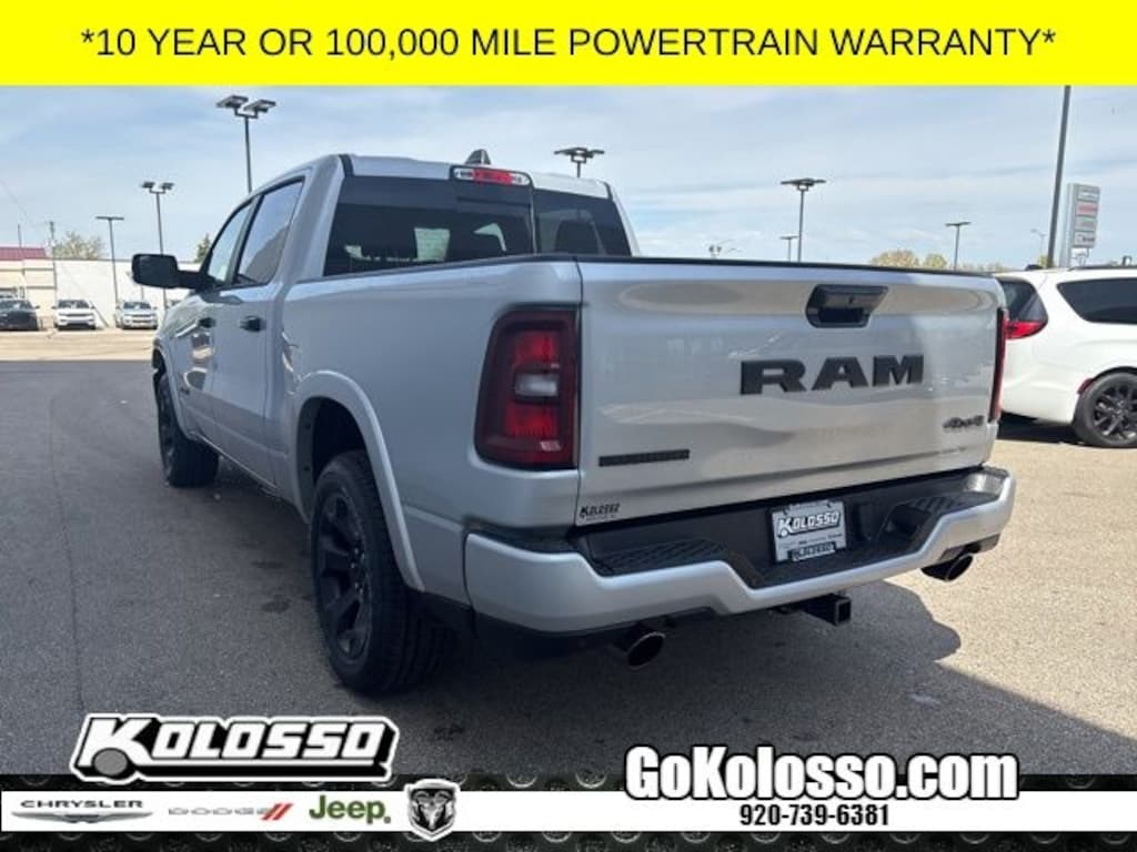New 2026 Ram 1500 BIG HORN CREW CAB 4X4 5'7 BOX Pickup
