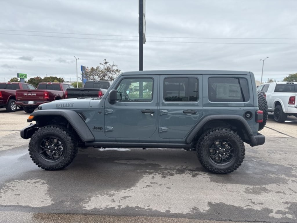 New 2026 Jeep Wrangler 4-DOOR WILLYS Sport Utility