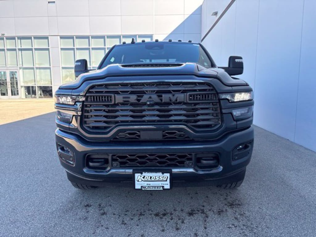 New 2027 Ram 2500 TRADESMAN CREW CAB 4X4 Pickup