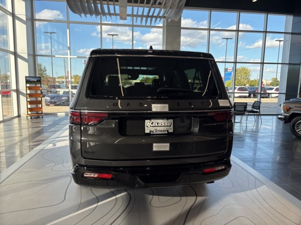 New 2025 Jeep Wagoneer L SUPER 4X4 Sport Utility