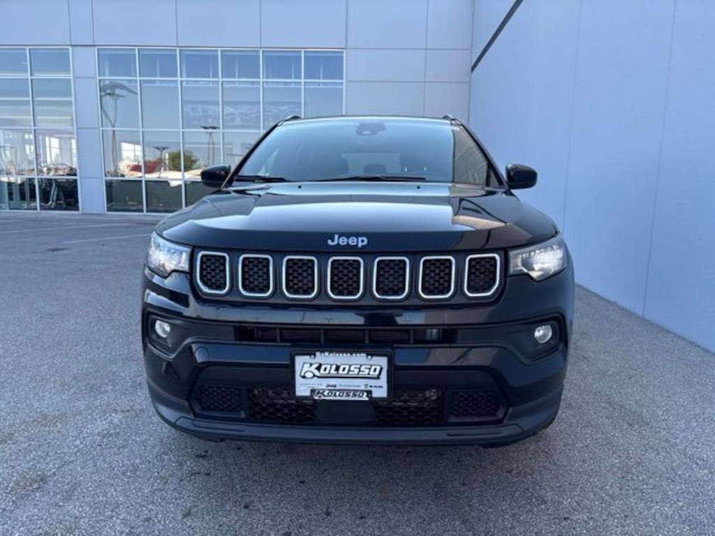Certified 2024 Jeep Compass Latitude SUV