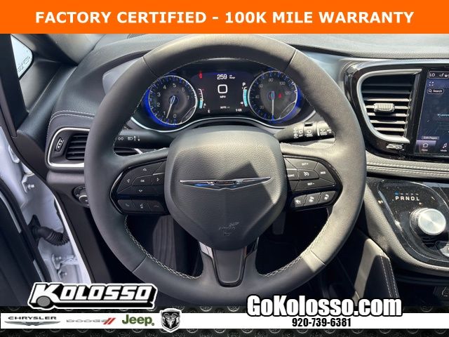 2025 Chrysler Pacifica Limited - Photo 18