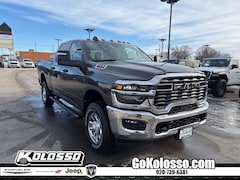 2026 Ram 2500 TRADESMAN CREW CAB 4X4 6'4 BOX Pickup