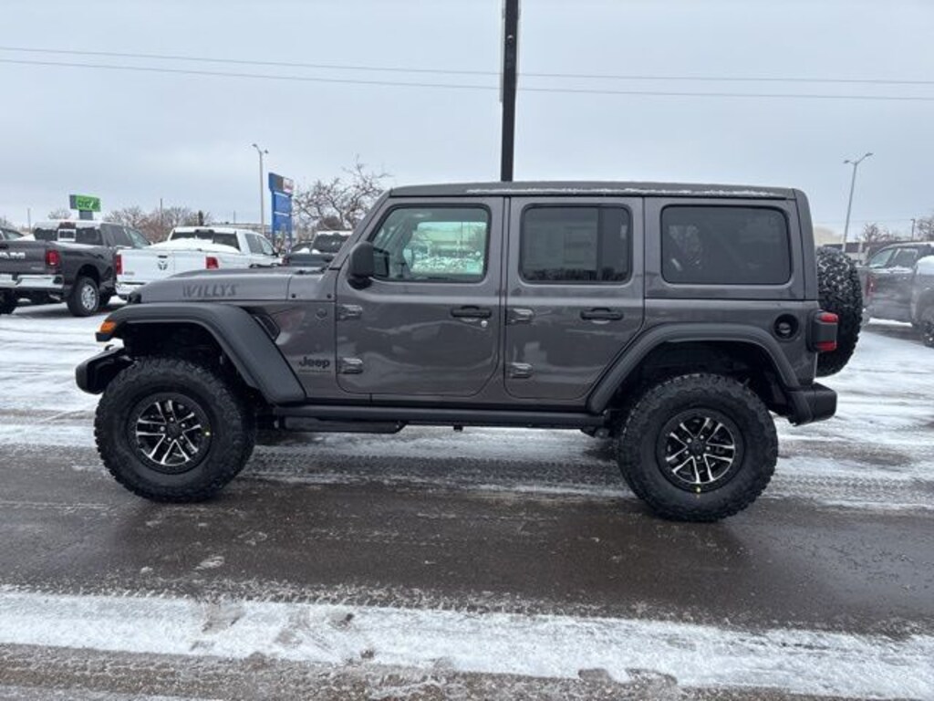 New 2026 Jeep Wrangler 4-DOOR WILLYS Sport Utility