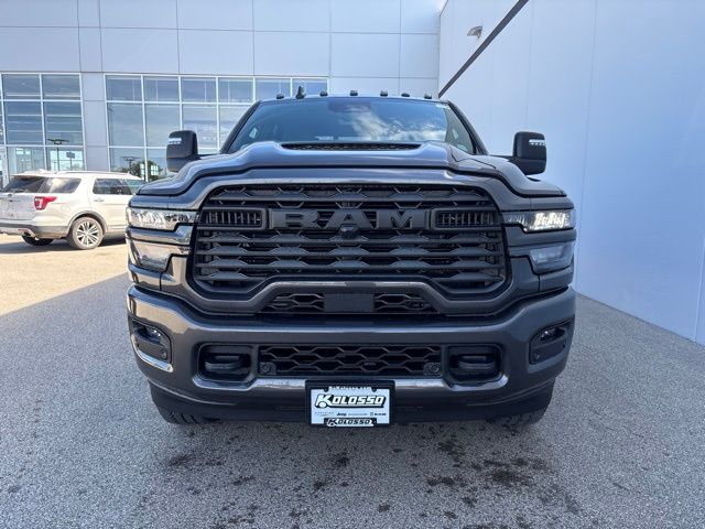 New 2027 Ram 2500 TRADESMAN CREW CAB 4X4 Pickup