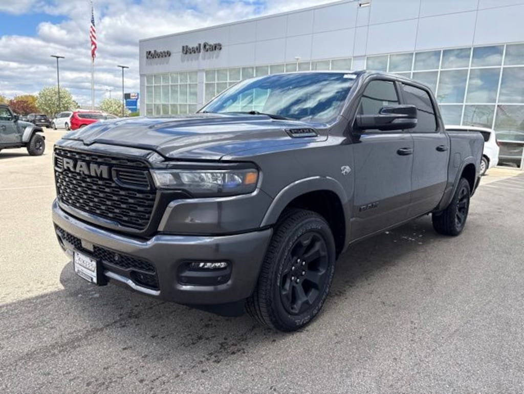 New 2026 Ram 1500 BIG HORN CREW CAB 4X4 5'7 BOX Pickup