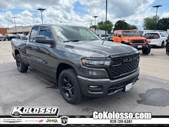 2025 Ram 1500 TRADESMAN QUAD CAB 4X4 6'4 BOX Pickup