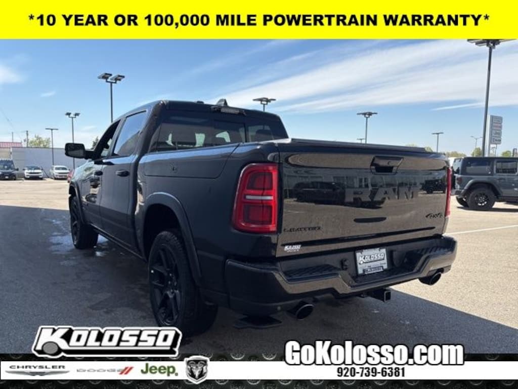 New 2026 Ram 1500 LIMITED CREW CAB 4X4 5'7 BOX Pickup