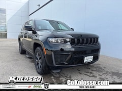 2027 Jeep Grand Cherokee 2 Row