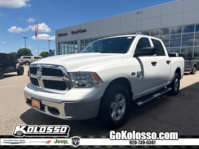 2022 RAM 1500 Classic SLT Crew Cab 4x4 5'7" Box's photo