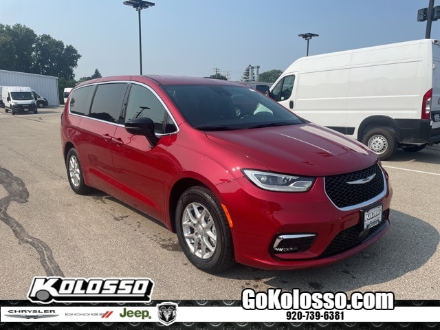 2025 Chrysler Pacifica Passenger Van 