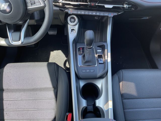 2025 Dodge Hornet GT - Photo 13