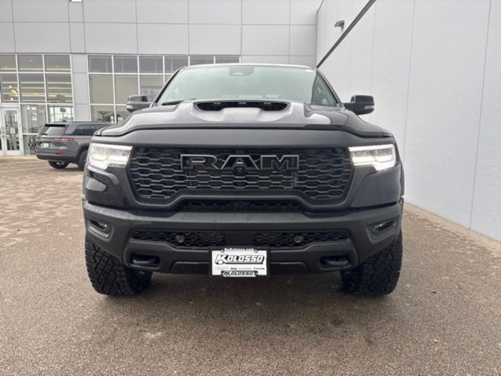 New 2026 Ram 1500 RHO CREW CAB 4X4 5'7 BOX Pickup