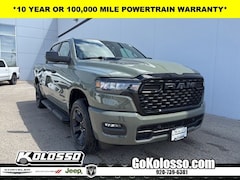 2026 Ram 1500 EXPRESS CREW CAB 4X4 5'7 BOX Pickup