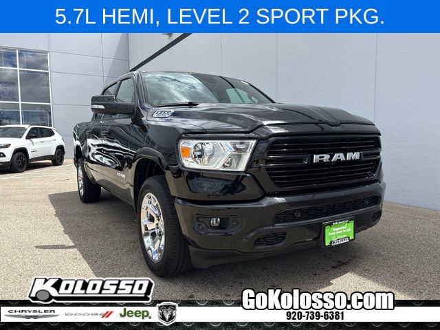 2020 RAM 1500 Big Horn/Lone Star 4x4 Crew Cab 5'7's photo