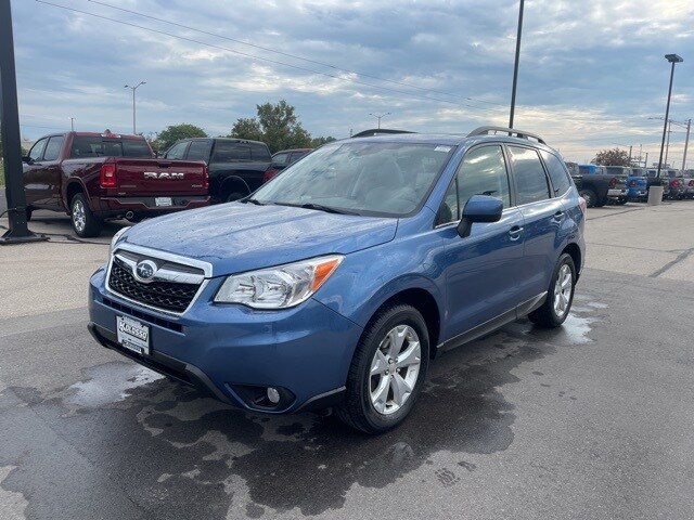 2015 Subaru Forester 2.5i Limited photo 3