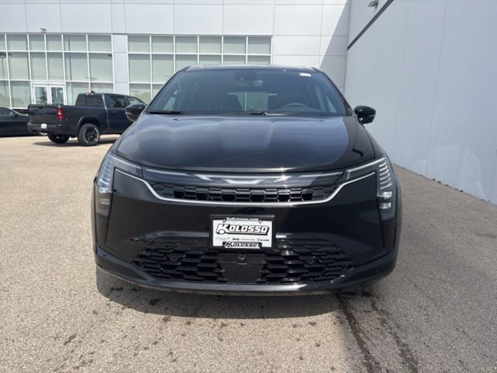 New 2027 Chrysler Pacifica SELECT Passenger Van