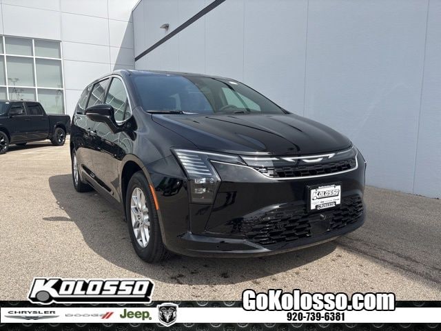 2027 Chrysler Pacifica Select's photo