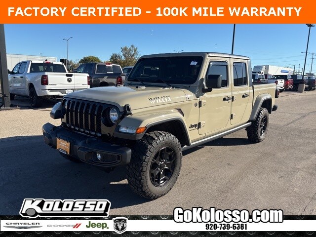 2022 Jeep Gladiator Sport photo 2