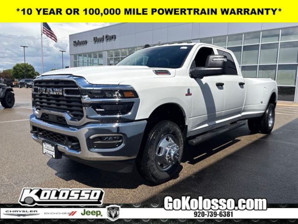New 2026 Ram 3500 TRADESMAN CREW CAB 4X4 8' BOX Pickup