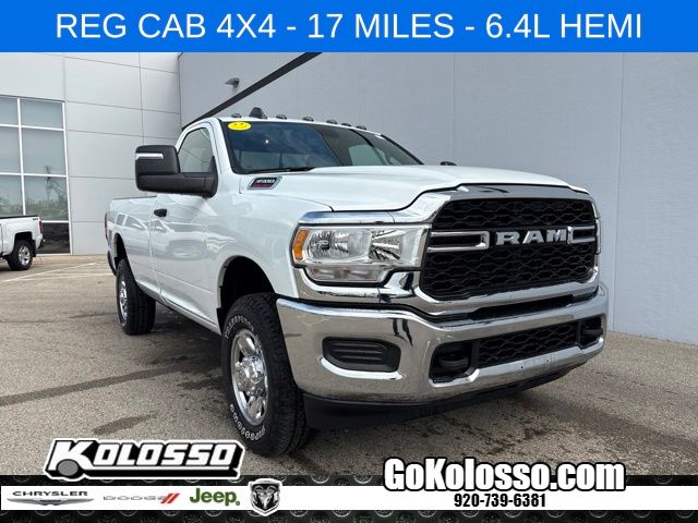 2024 RAM 3500 Tradesman 4X4 Regular cab's photo