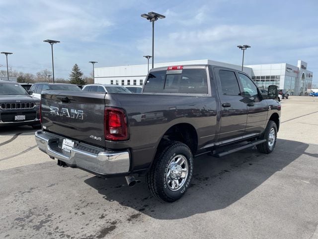 2025 RAM 2500 Tradesman - Photo 7