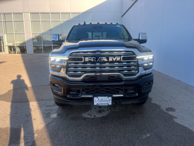 New 2027 Ram 2500 LIMITED CREW CAB 4X4 Pickup