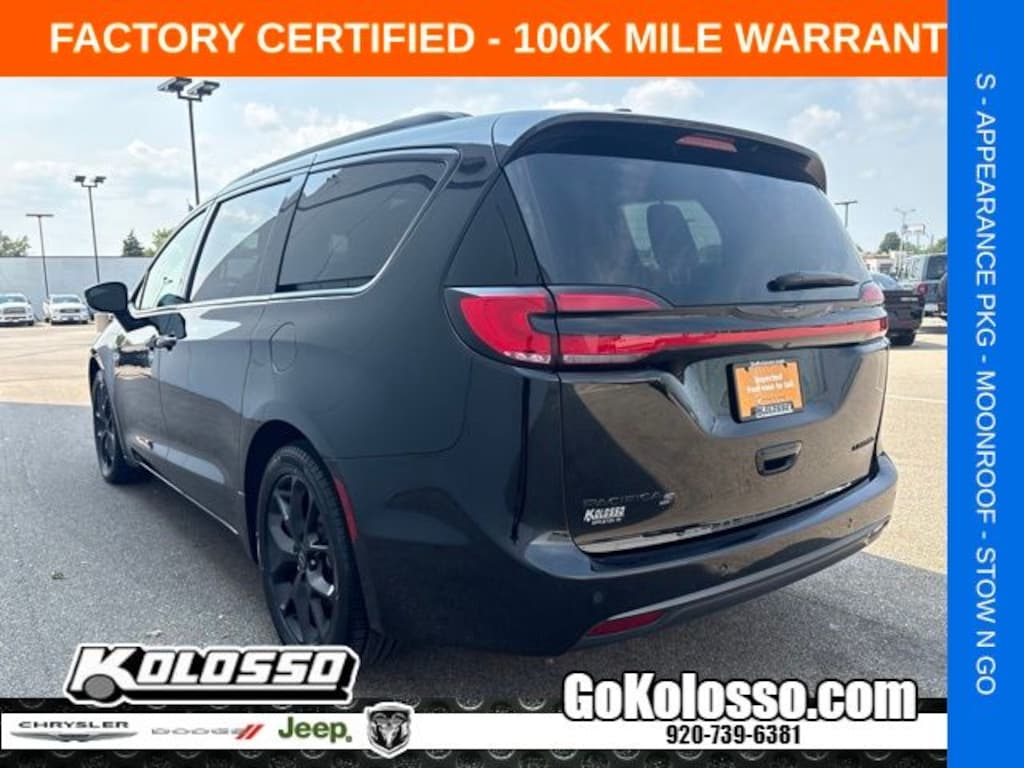 Used 2025 Chrysler Pacifica Limited Minivan/Van