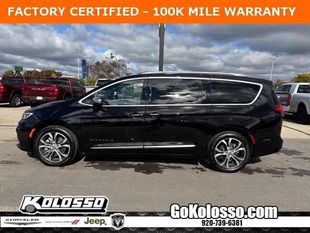 2024 Chrysler Pacifica Pinnacle photo 4