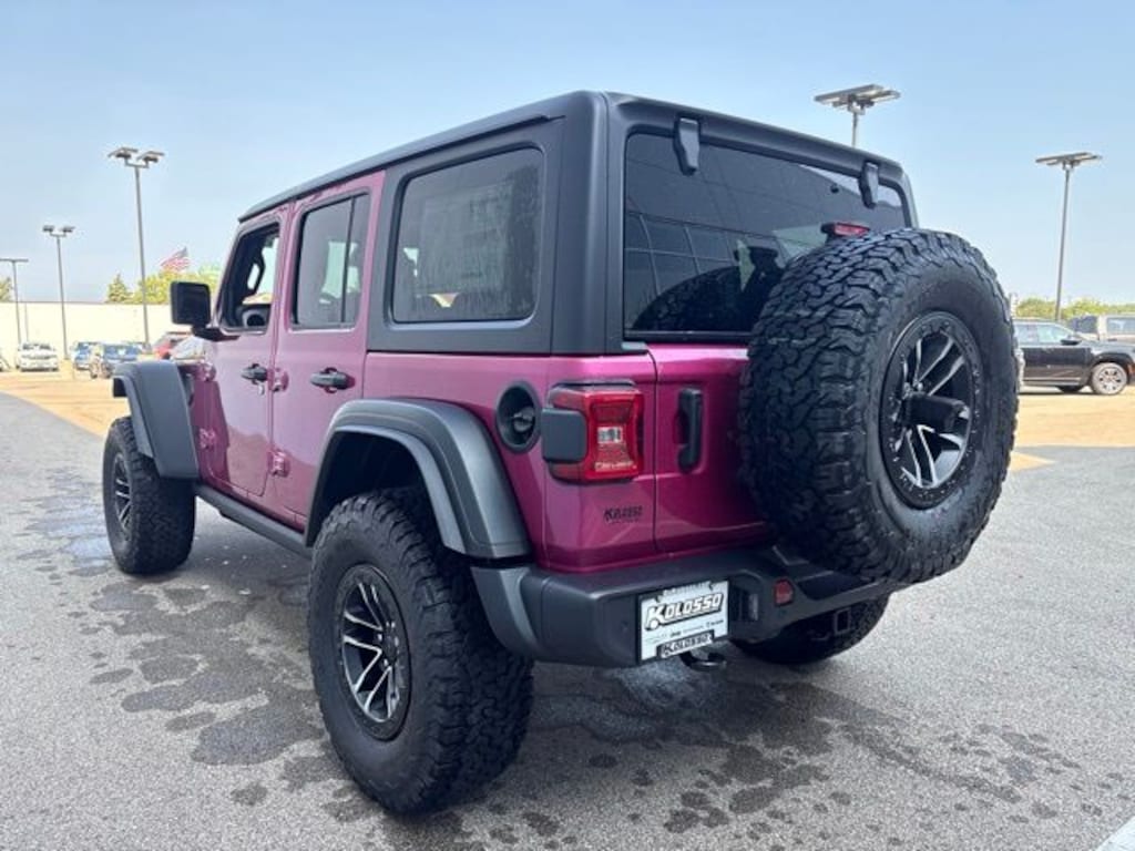 New 2026 Jeep Wrangler 4-DOOR WILLYS Sport Utility