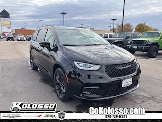 New 2026 Chrysler Pacifica LIMITED AWD Passenger Van For Sale Appleton WI