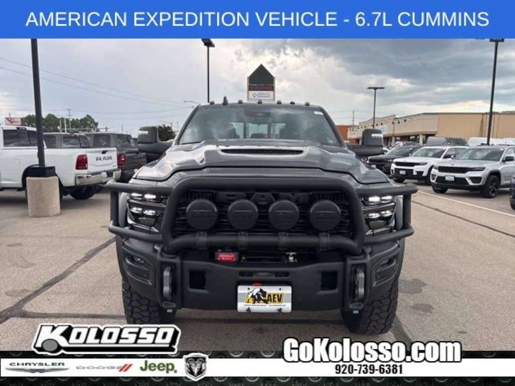 New 2025 Ram 2500 LIMITED MEGA CAB 4X4 6'4 BOX Pickup