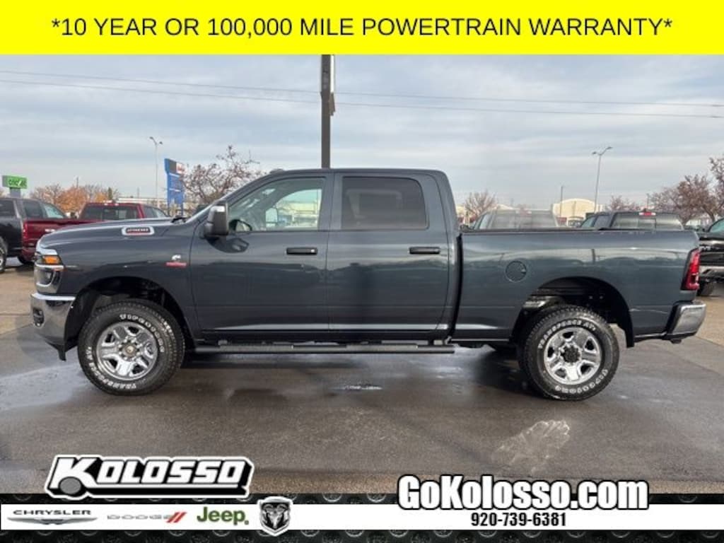New 2026 Ram 2500 TRADESMAN CREW CAB 4X4 Pickup